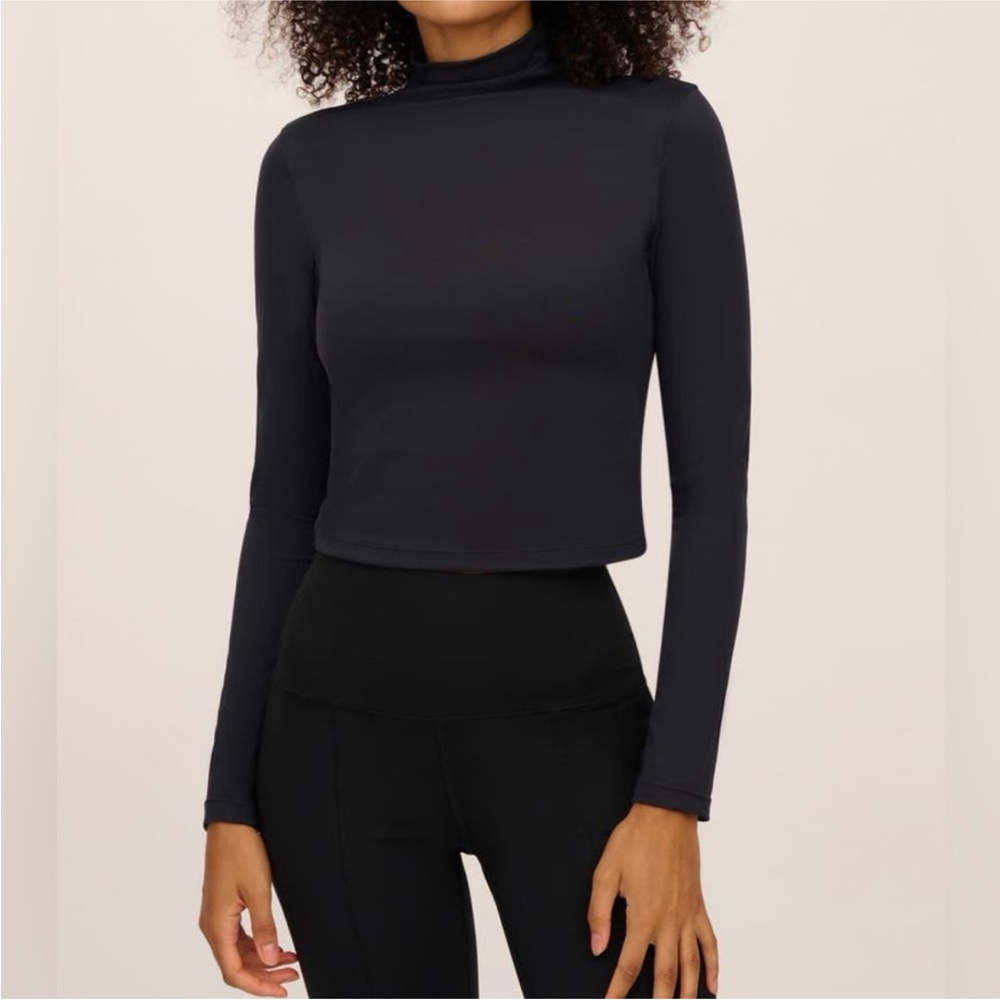 Yogalicious zelyn evelyn crop mock neck l/s top xs